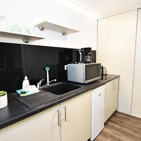 Work & Boardinghouse Werwolf By Teamflats 아파트